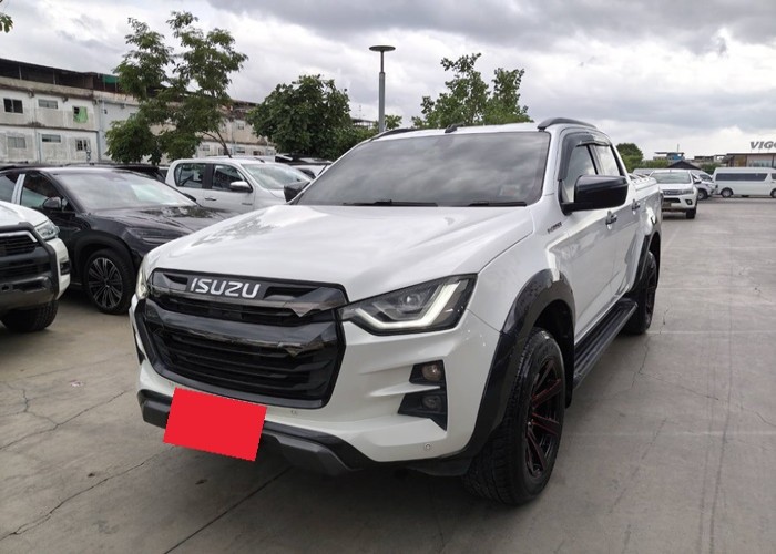 ISUZU
             
                 for Sale for Sale