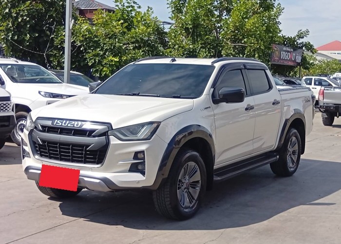 ISUZU
             
                 for Sale for Sale