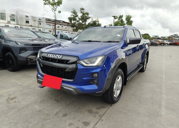 ISUZU
             
                 for Sale for Sale