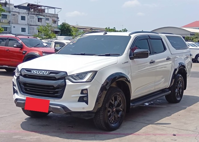 ISUZU
             
                 for Sale for Sale